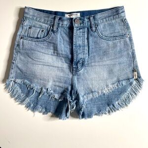 One Teaspoon Outlaw Denim Shorts. Size 24. Runs large, see measurements.
